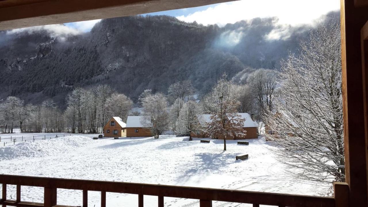 Les Chalets D'Arrens Exterior photo